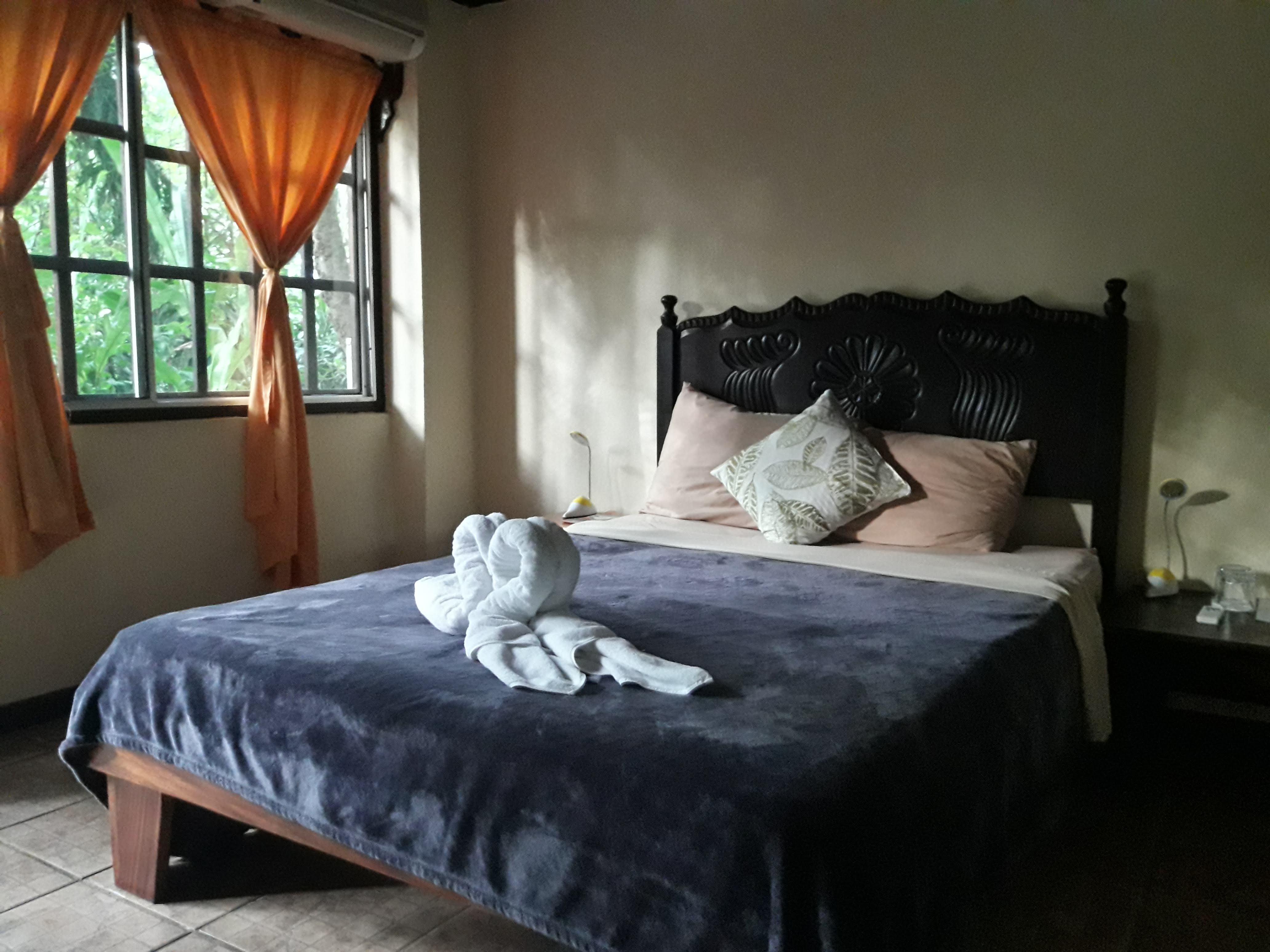 Hotel La Colina Manuel Antonio Esterno foto